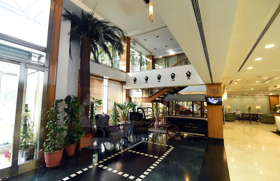 Hotel Crown Plaza Islamabad-1